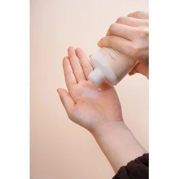 Isntree Yam Root Vegan Milk Toner 200ml