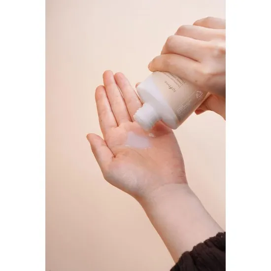 Isntree Yamroot Vegan Milk Toner 200ml