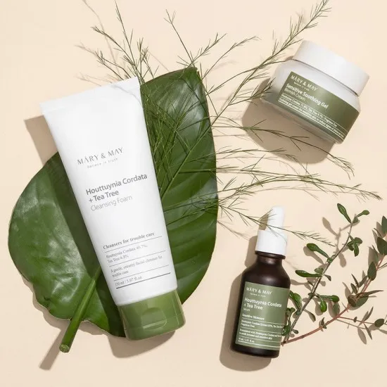 Mary & May Houttuynia Cordata + Tea Tree Cleansing Foam 150ml Mary & May Houttuynia Cordata + Tea Tree Cleansing Foam 150ml