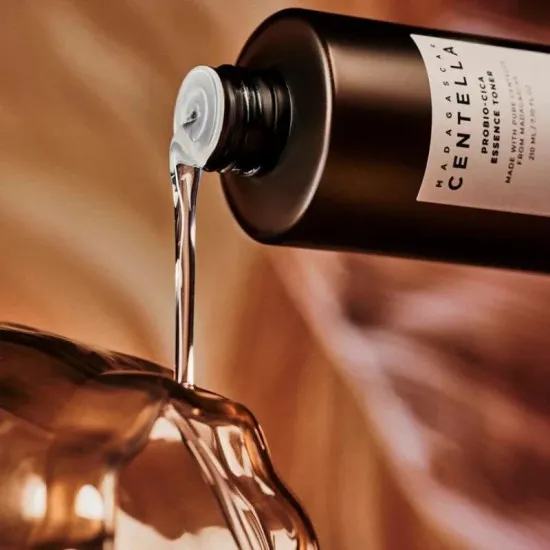 Skin1004 Madagascar Centella Probio-Cica Essence Toner 210ml