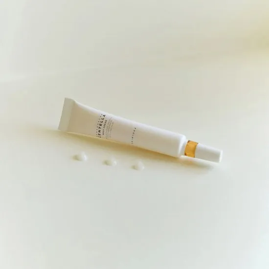 Skin1004 Madagascar Centella Spot Cream 20ml